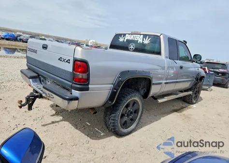 1998 Dodge Ram 2500 from USA, damaged, VIN 1B7KF23Z0WJ215975